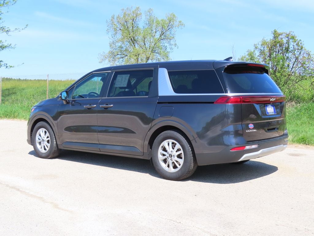 2023 Kia Carnival LX Seat Package