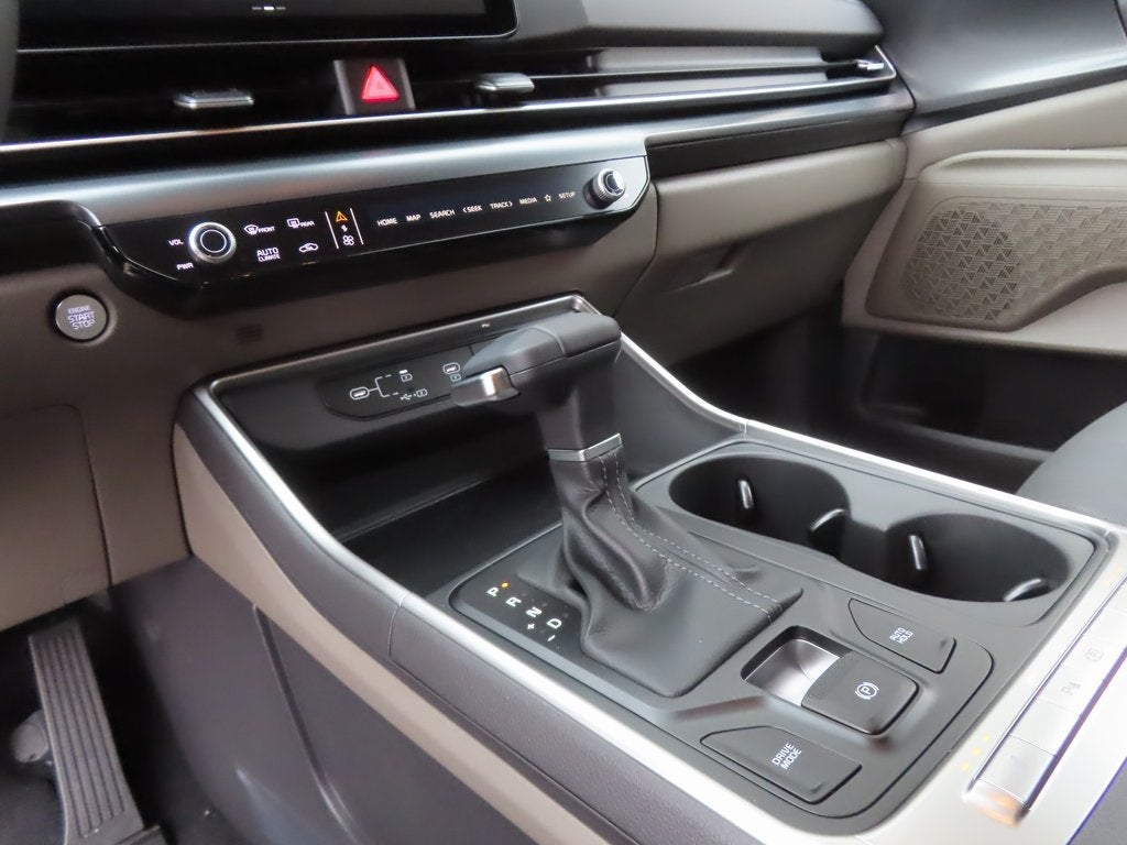 2026 Kia Carnival LXS