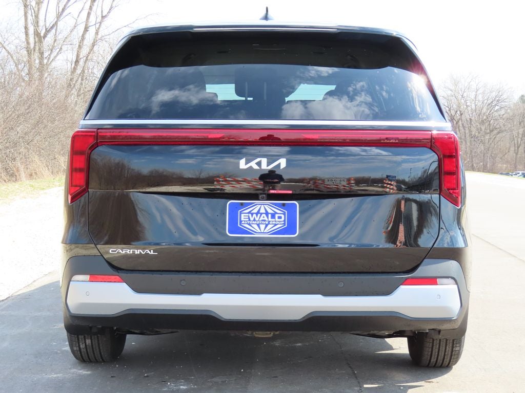 2026 Kia Carnival LXS