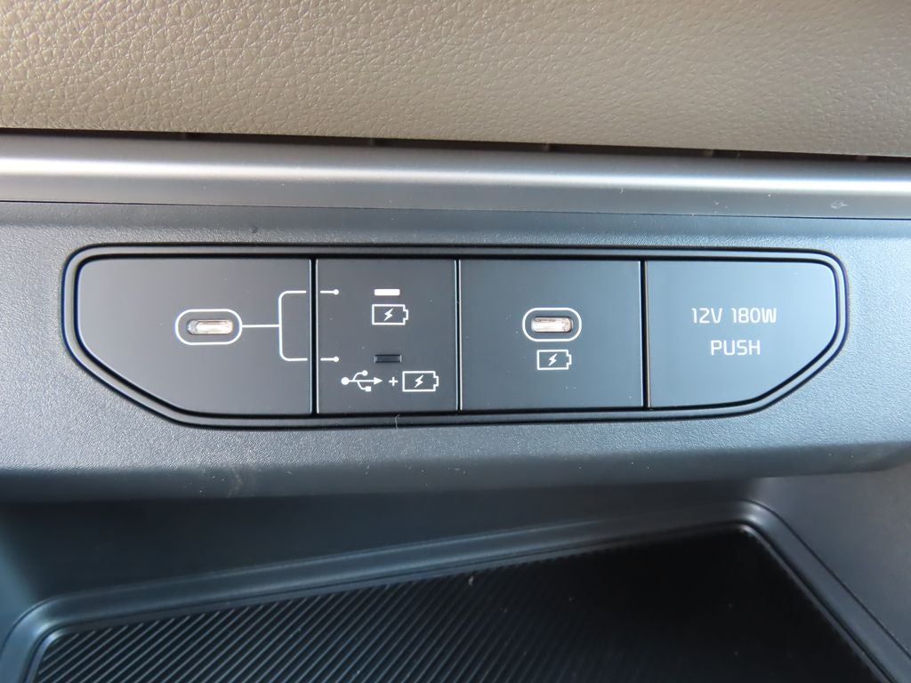 2026 Kia Carnival LXS