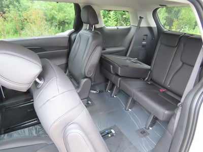 2027 Kia Carnival EX