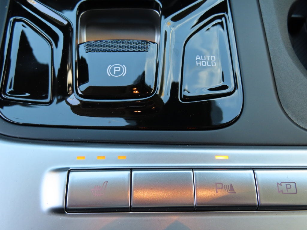 2027 Kia Carnival EX