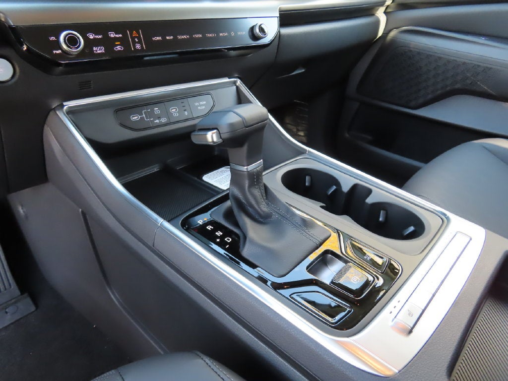 2027 Kia Carnival EX