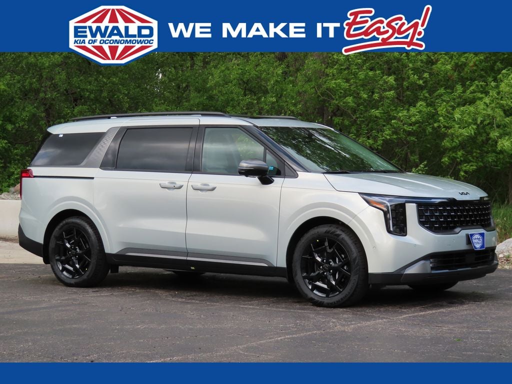 2026 Kia Sedona SX's photo