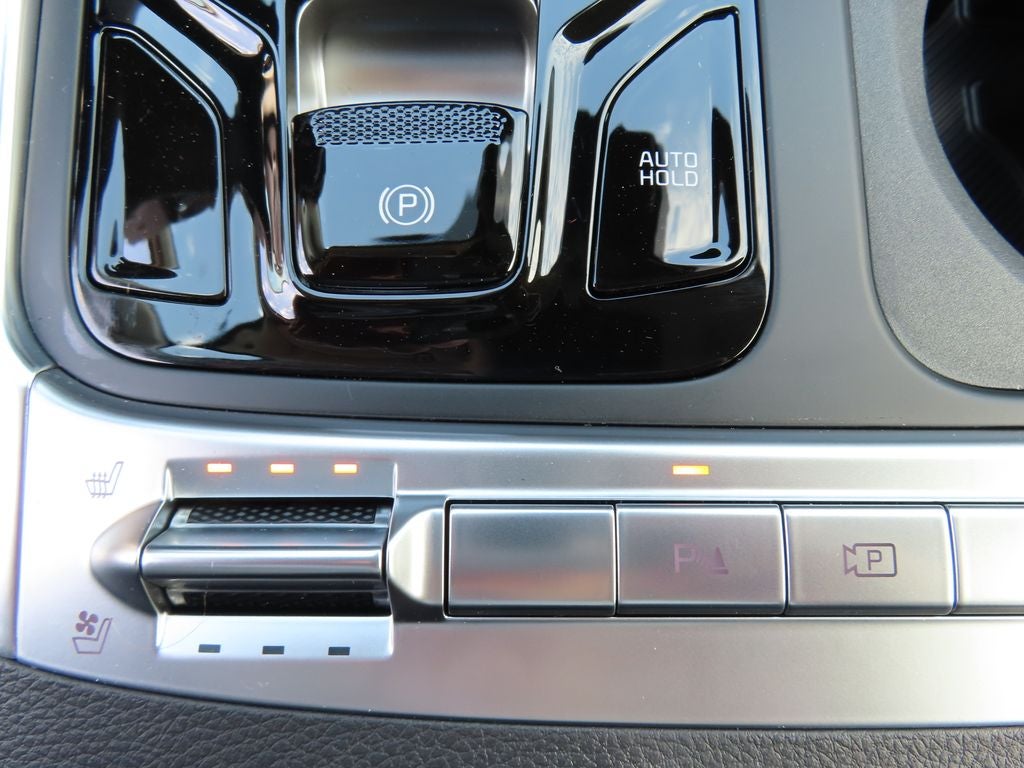 2027 Kia Carnival SX