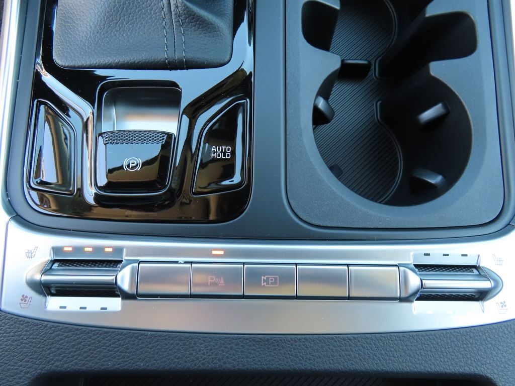 2027 Kia Carnival SX