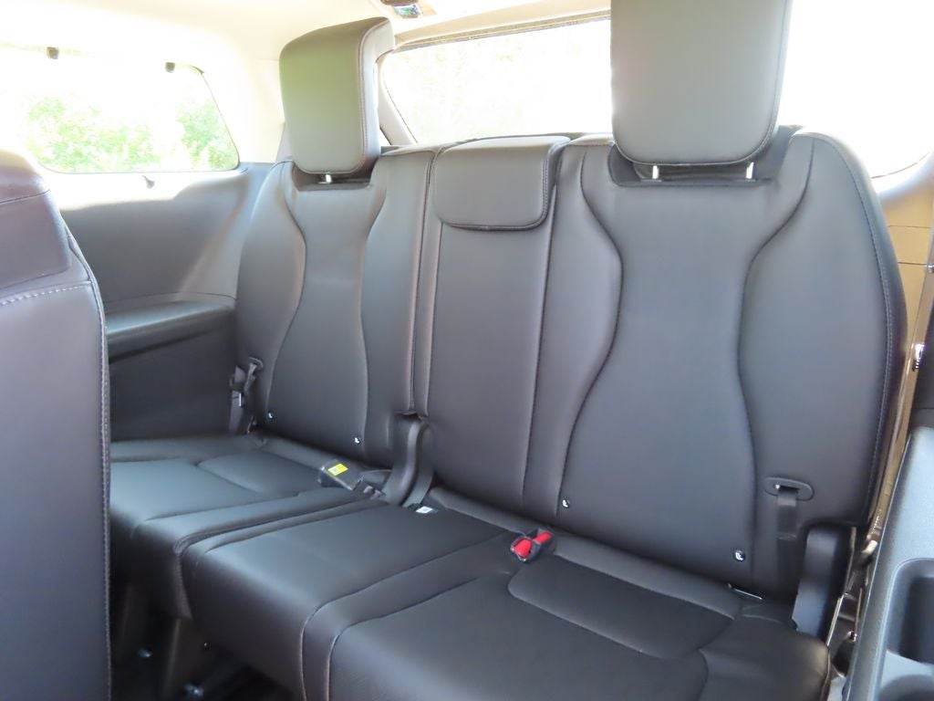 2027 Kia Carnival SX