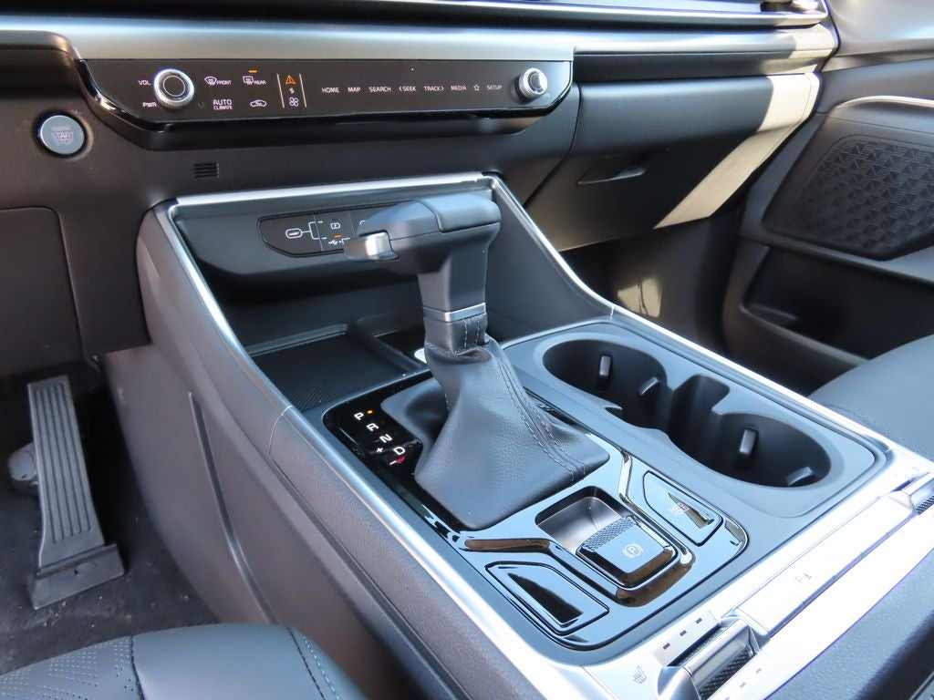 2027 Kia Carnival SX