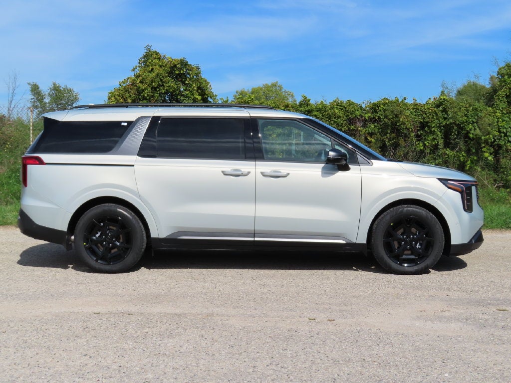 2027 Kia Carnival Hybrid SX