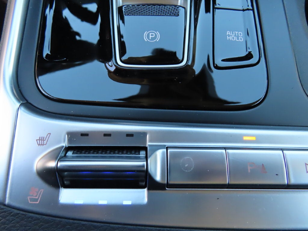 2027 Kia Carnival Hybrid SX
