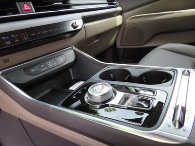 2026 Kia Carnival Hybrid SX