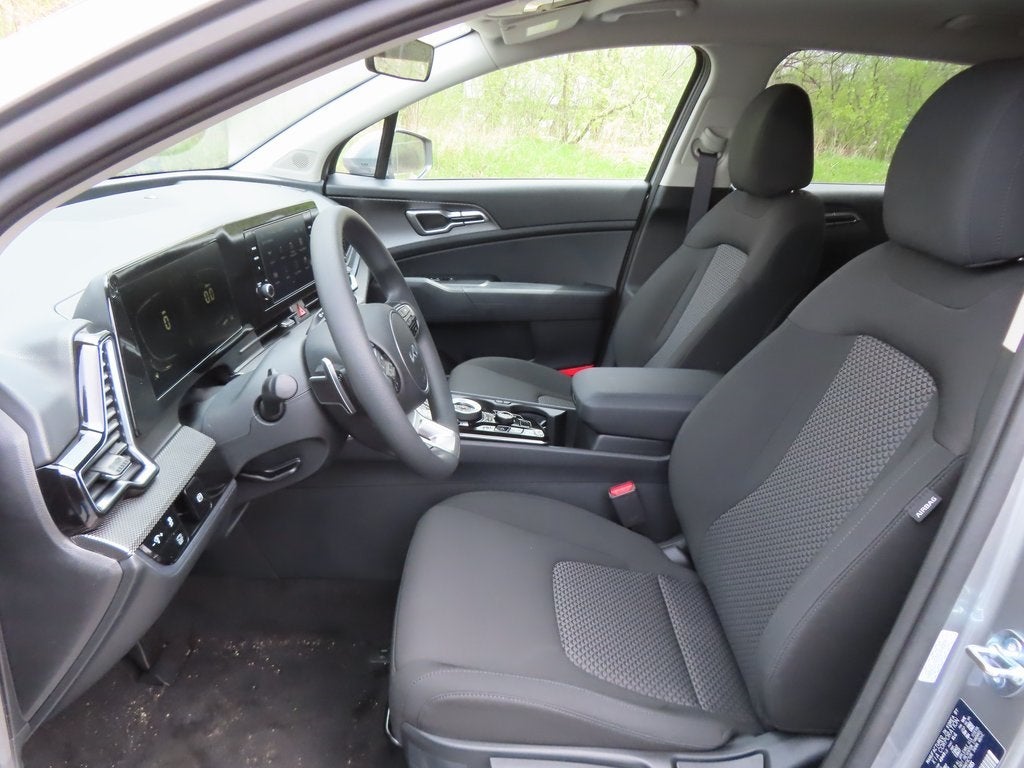 2025 Kia Sportage Hybrid LX