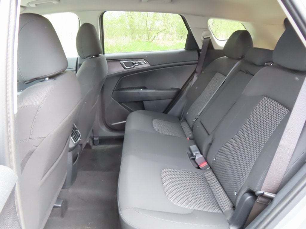 2025 Kia Sportage Hybrid LX