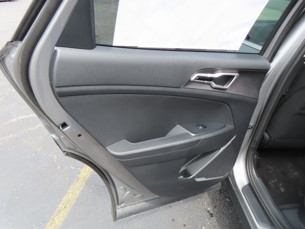 2025 Kia Sportage Hybrid LX