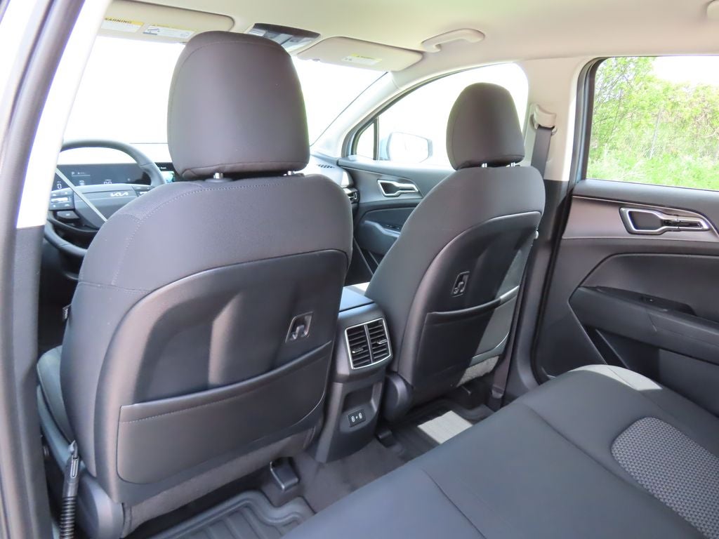 2026 Kia Sportage Hybrid S