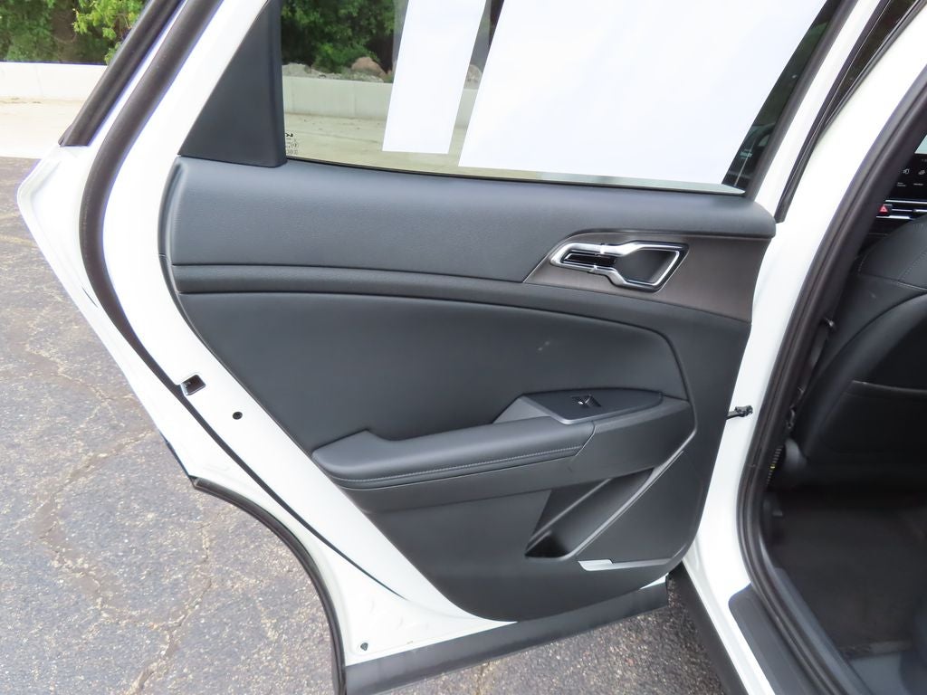 2027 Kia Sportage Hybrid X-Line