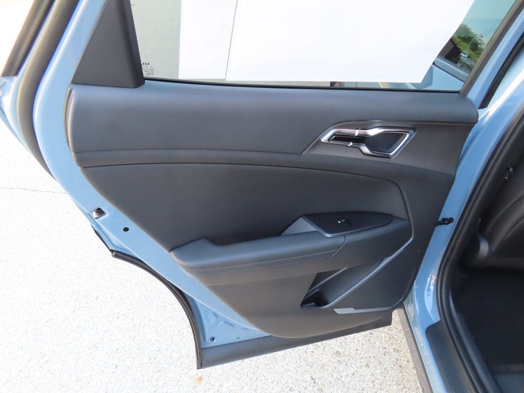 2027 Kia Sportage EX