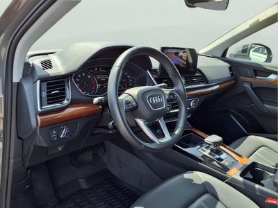 2023 Audi Q5 45 S line Premium quattro