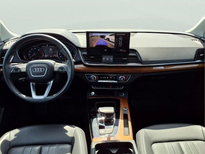 2023 Audi Q5 45 S line Premium quattro
