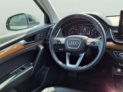 2023 Audi Q5 45 S line Premium quattro