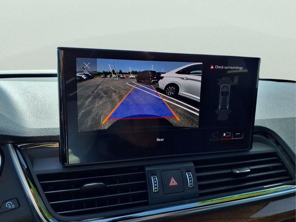 2023 Audi Q5 45 S line Premium quattro
