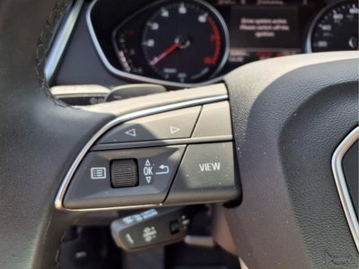 2023 Audi Q5 45 S line Premium quattro