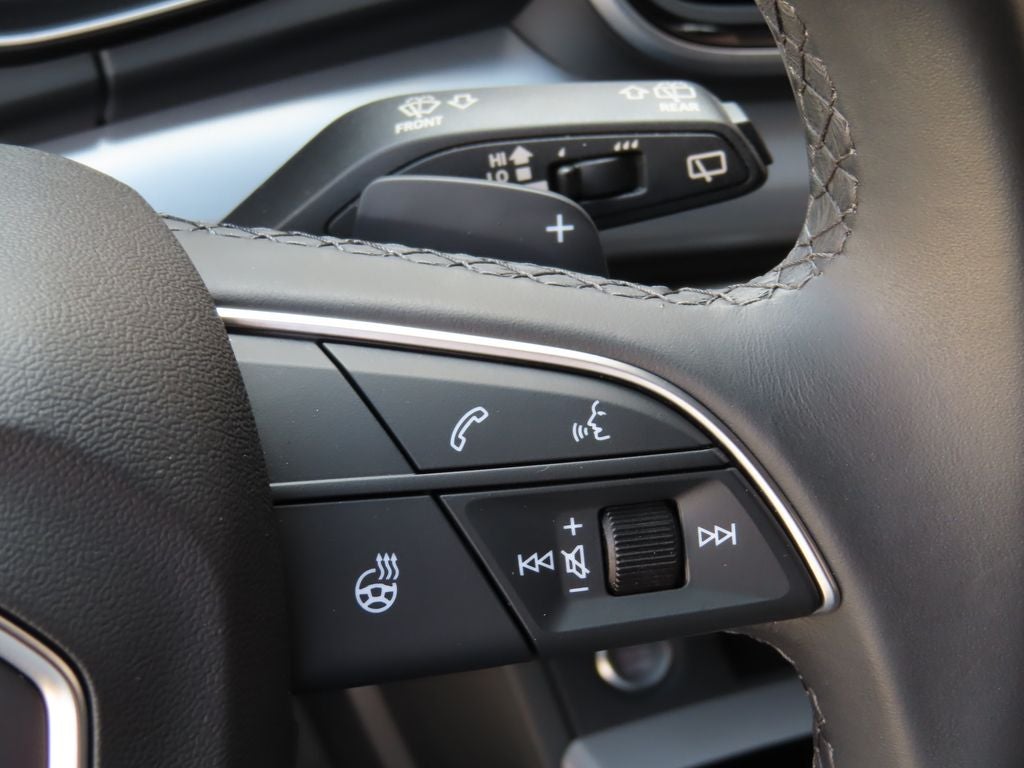 2025 Audi Q5 45 S line Premium quattro
