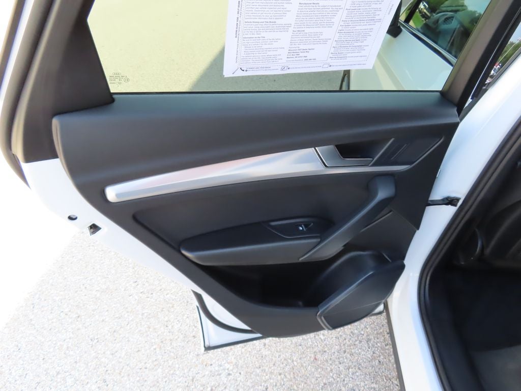 2025 Audi Q5 45 S line Premium quattro