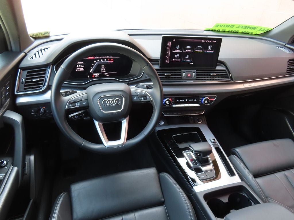 2025 Audi Q5 45 S line Premium quattro