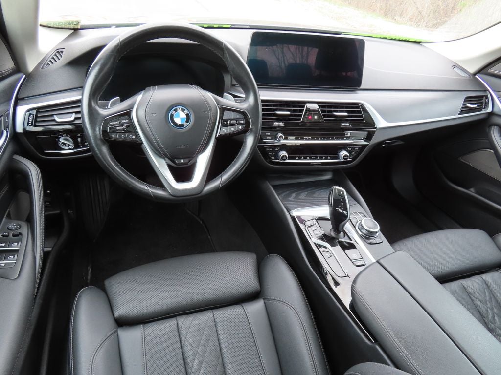 2022 BMW 5 Series 530e iPerformance